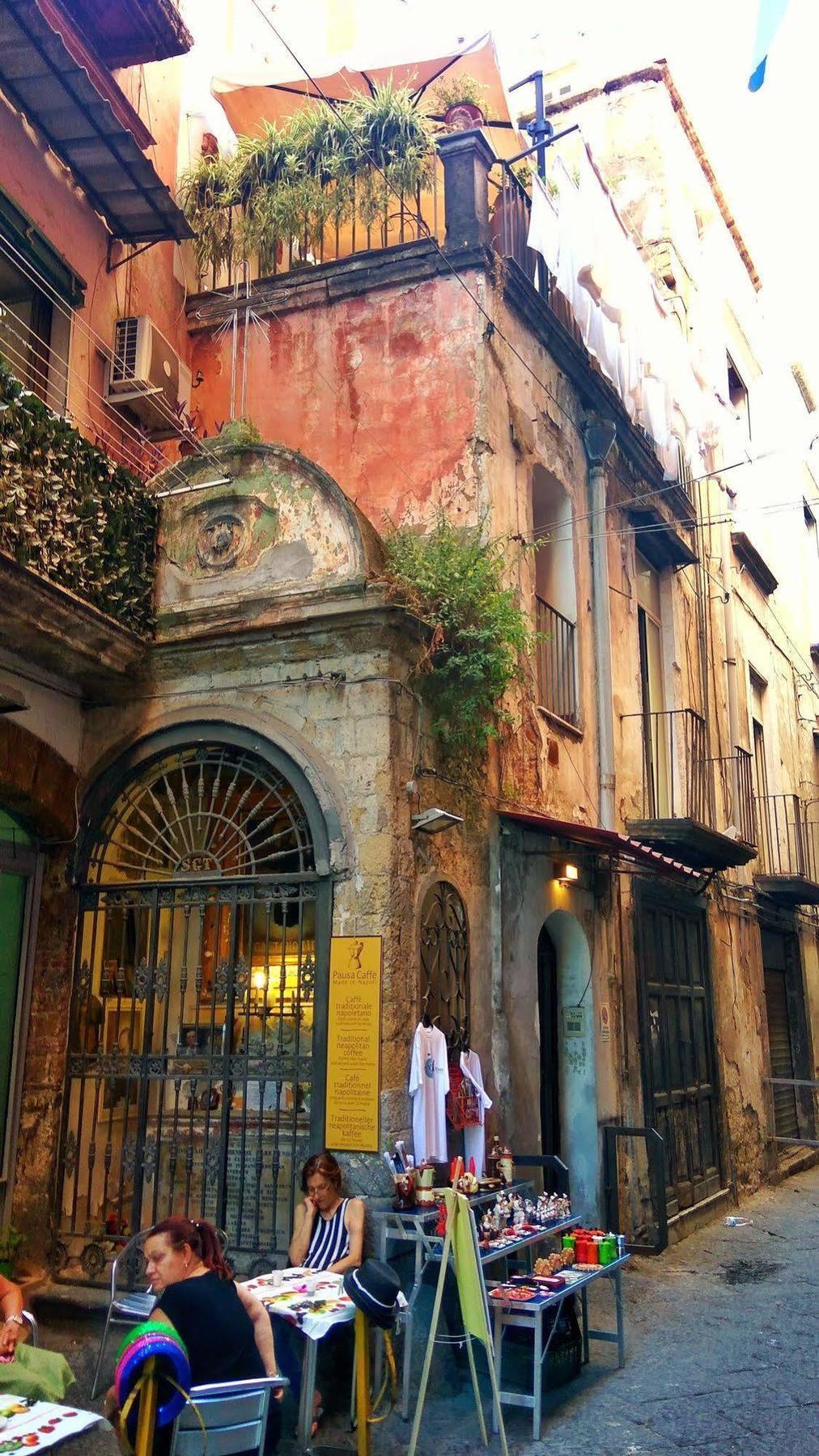 مبيت وإفطار نابولي كاسا لاتينا المظهر الخارجي الصورة